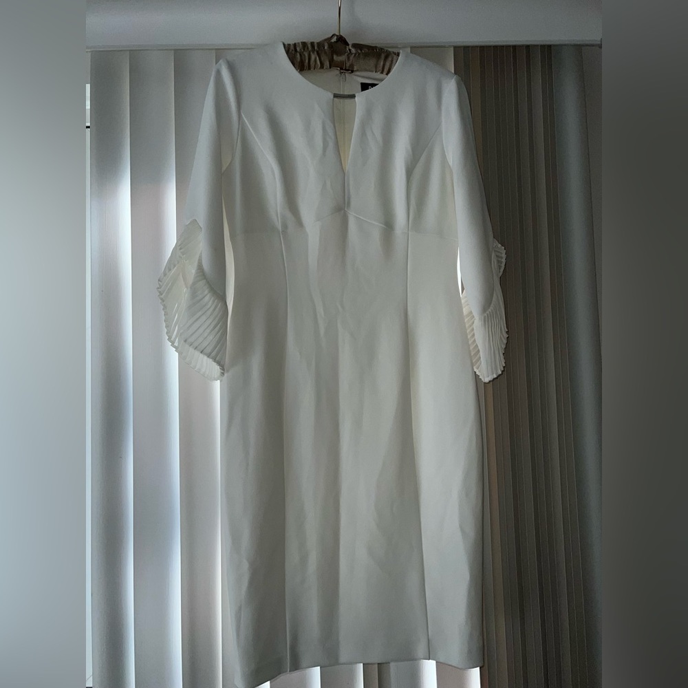 DKNY size 6 white off white midi dress